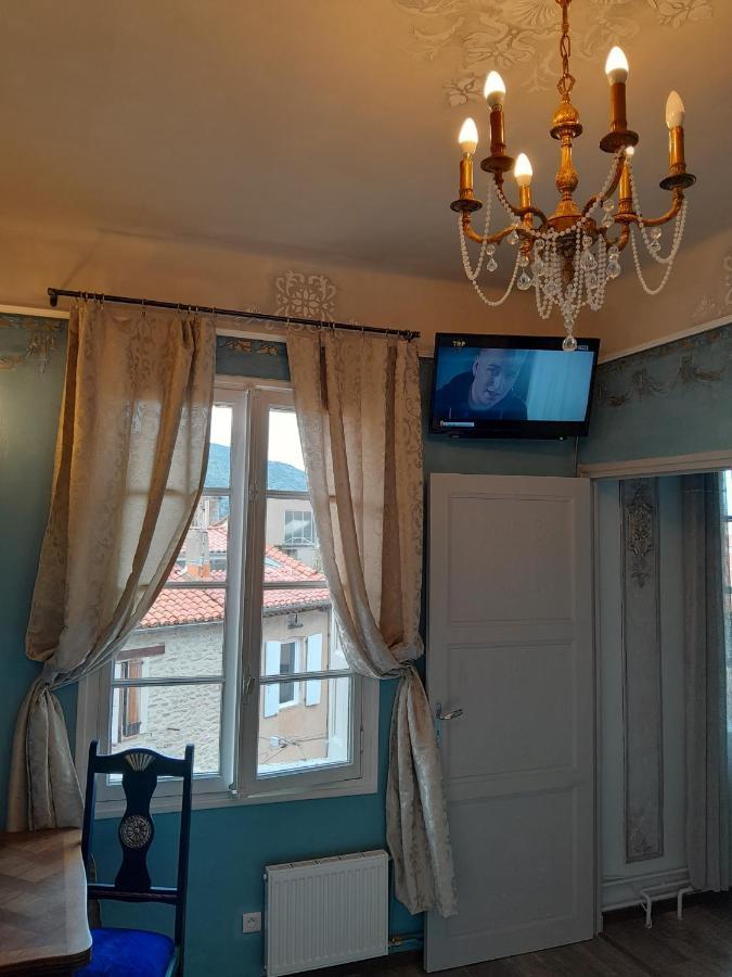 Penthouse En Bleu Royal Apartment Vinca Exterior photo