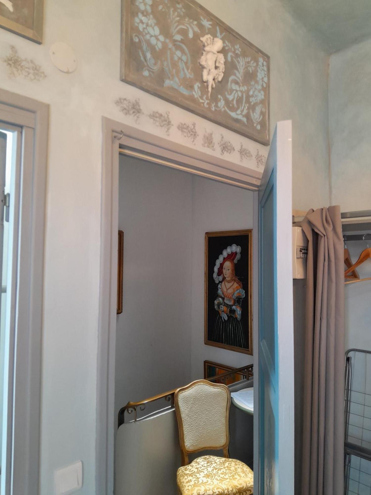 Penthouse En Bleu Royal Apartment Vinca Exterior photo